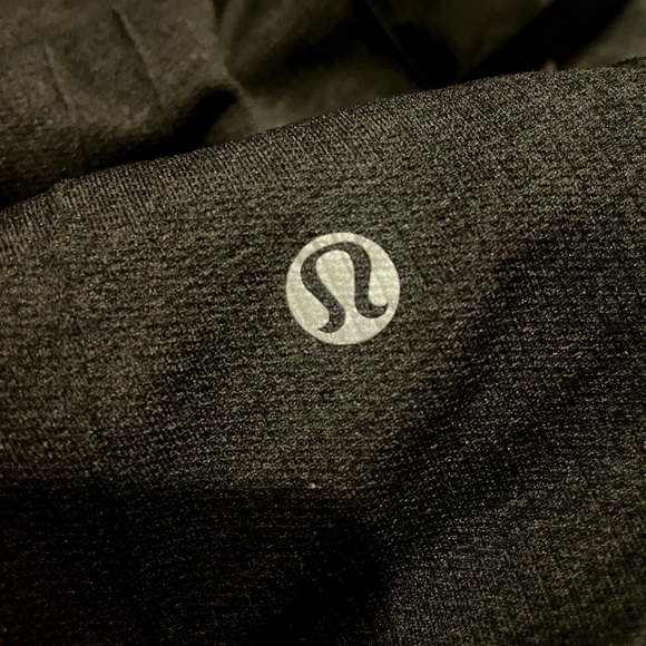 Lululemon In The Flow Crop II - Picture 9 of 11